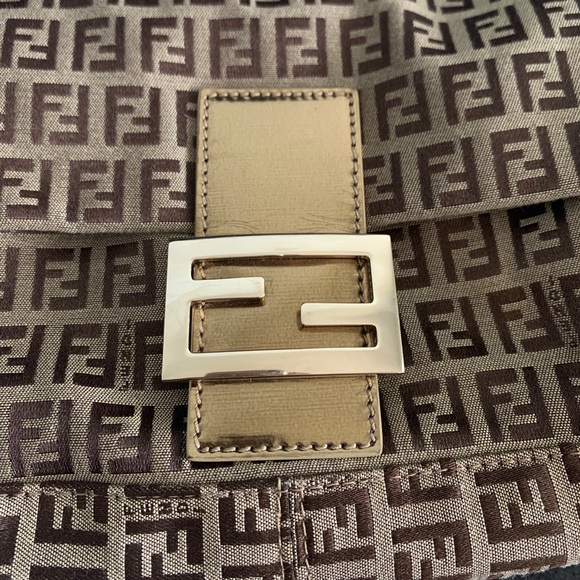 Vintage Fendi Zucca Mama Baguette Shoulder Bag - Picture 4 of 11